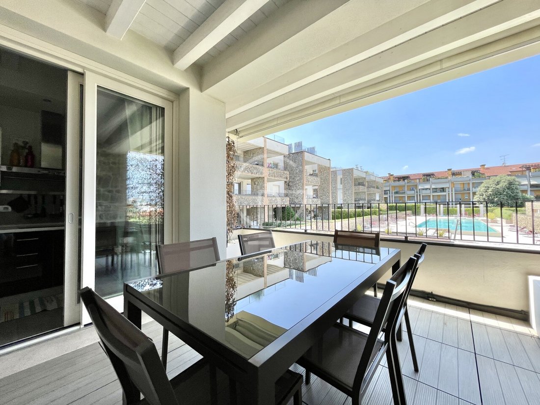 Apartment in Rivoltella, Desenzano del Garda, Lombardy 2 - 17941308