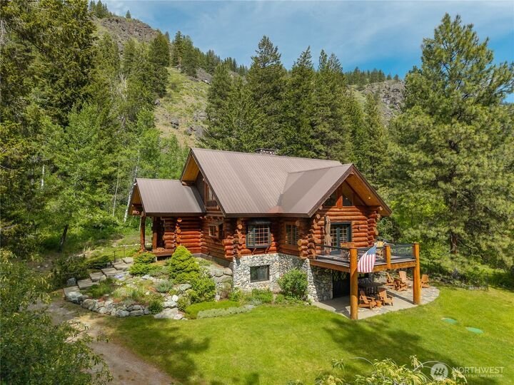 House in Mazama, Washington, United States 1 - 17945102