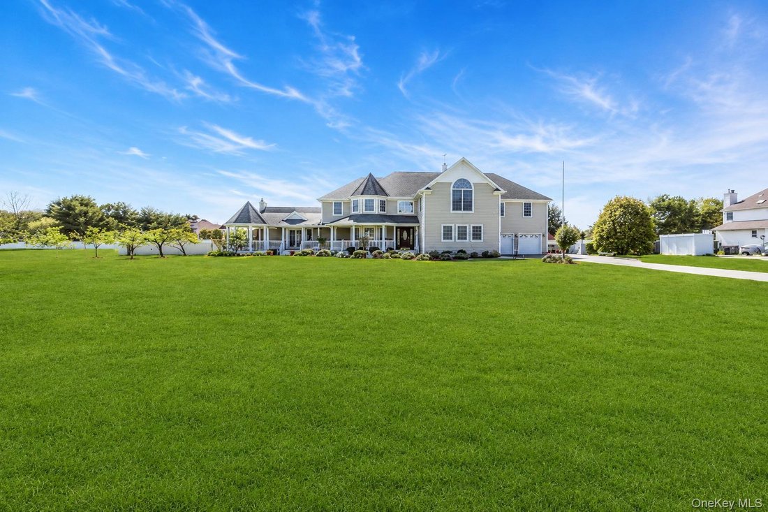 House in Wading River, New York, United States 3 - 17943799