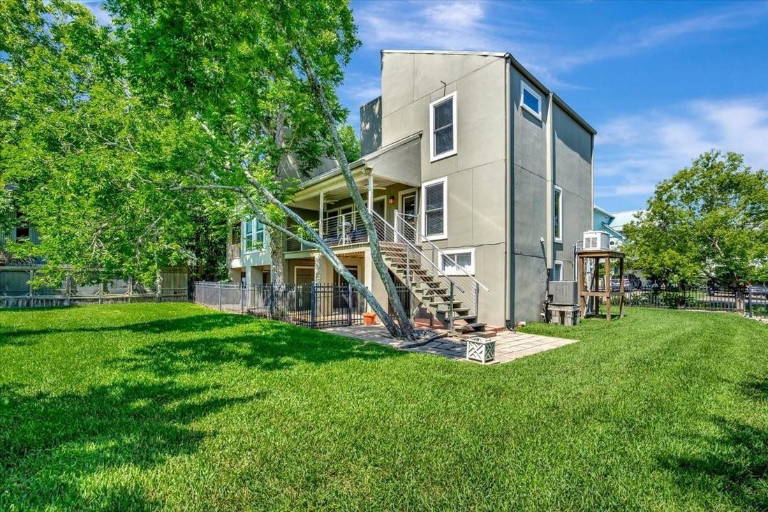 House in Clear Lake Shores, Texas, United States 4 - 17939399