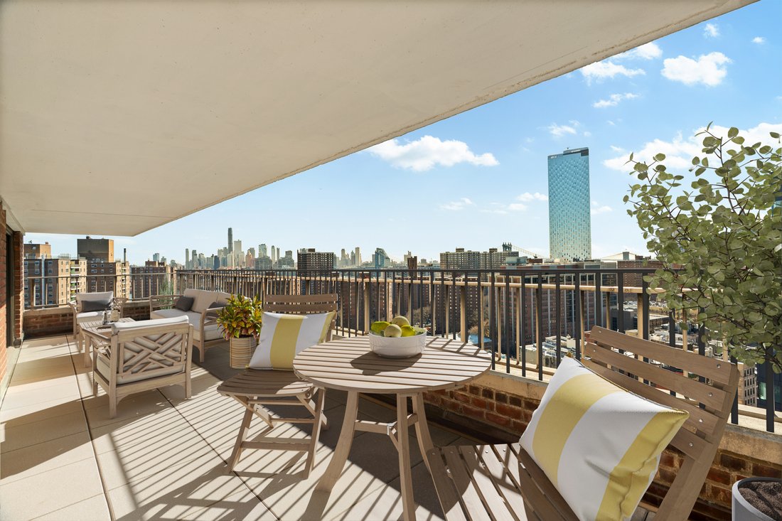Co Op in New York, New York, United States 2 - 17451097
