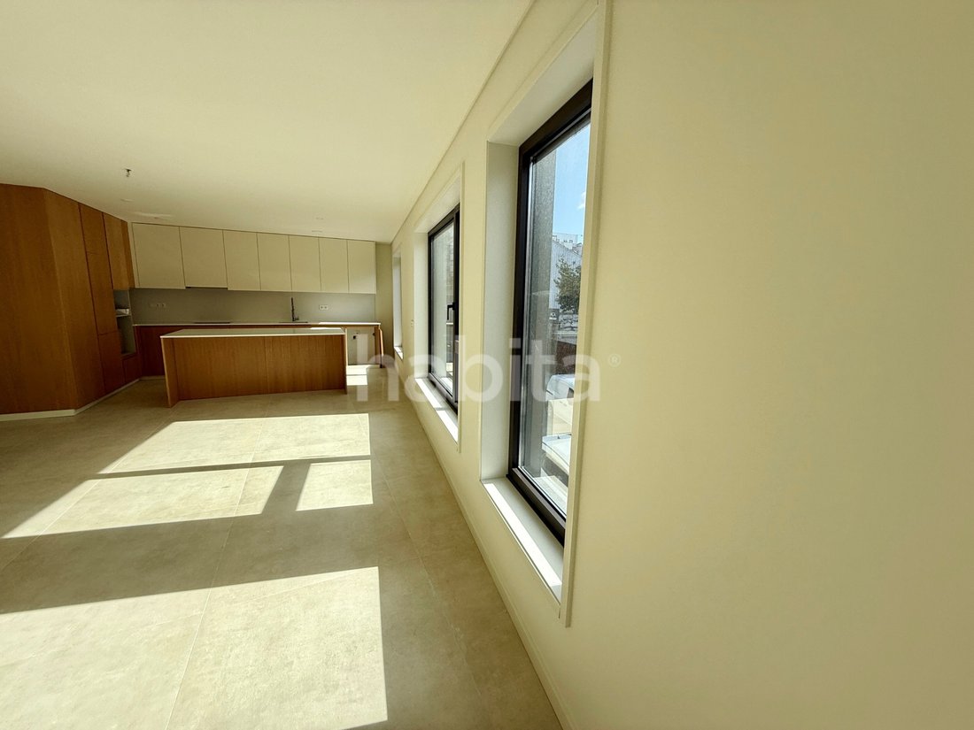 Apartment in Cedofeita, Santo Ildefonso, Se, Miragaia, Sao Nicolau e Vitoria, Porto District, Portugal 3 - 17937810