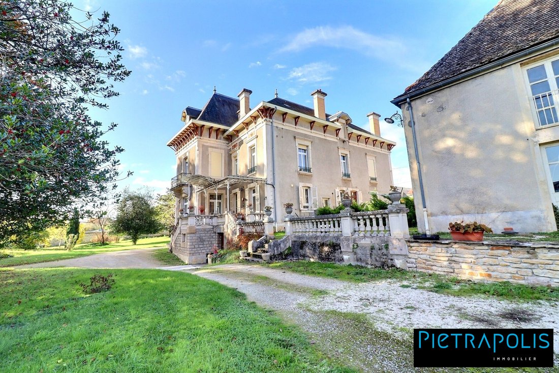 House in Prévessin-Moëns, Auvergne-Rhône-Alpes, France 1 - 13473987