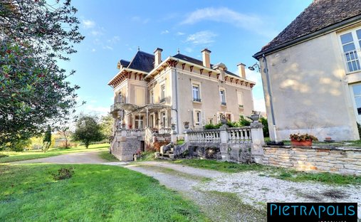 Casa a Prévessin-Moëns, Auvergne-Rodano-Alpi, Francia 1
