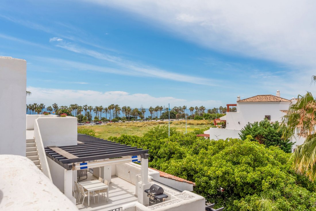 Penthouse in San Pedro de Alcantara, Andalusia, Spain 1 - 17942863