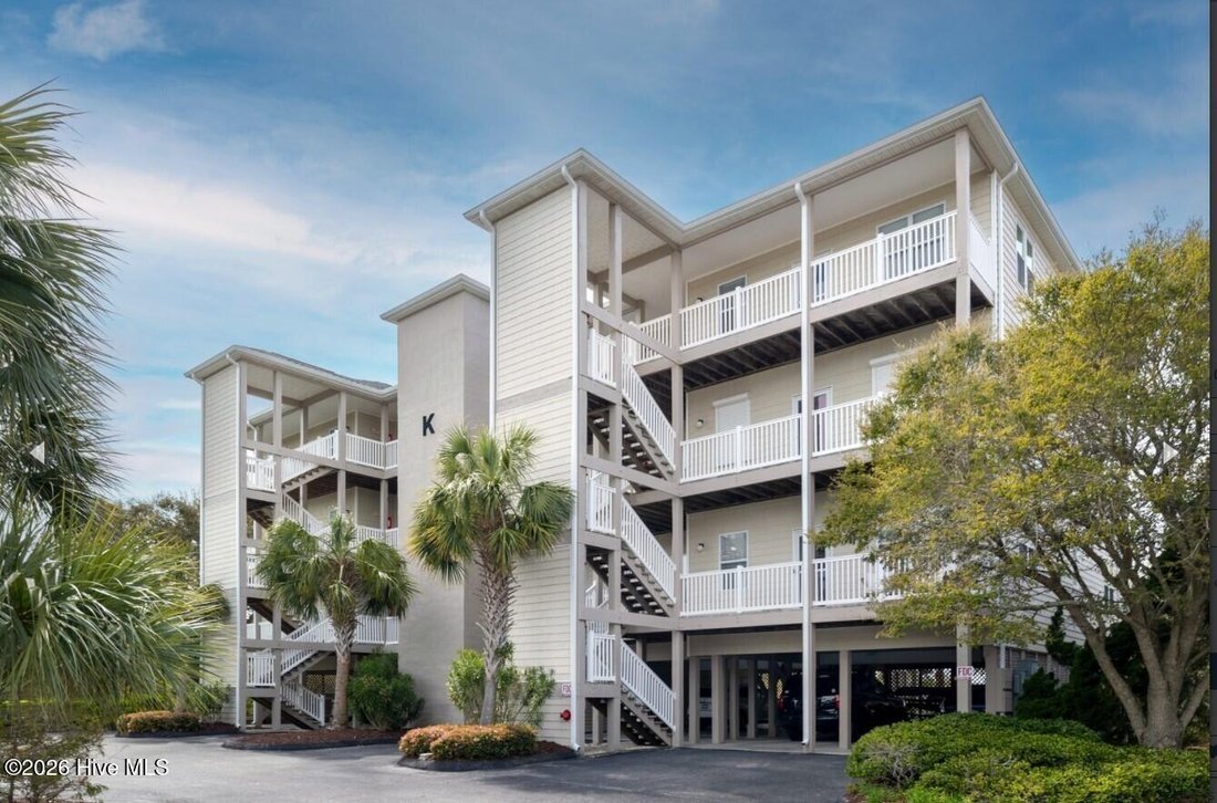Condo in Emerald Isle, North Carolina, United States 3 - 17940640