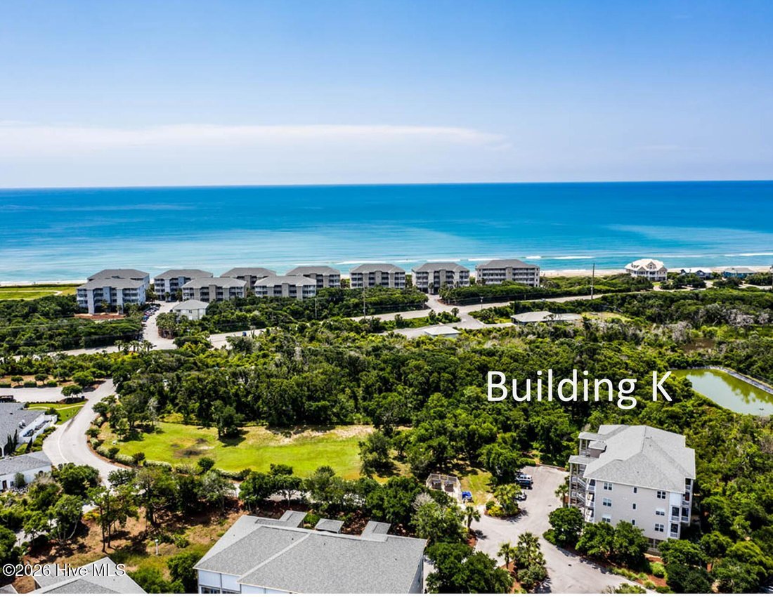 Condo in Emerald Isle, North Carolina, United States 2 - 17940640