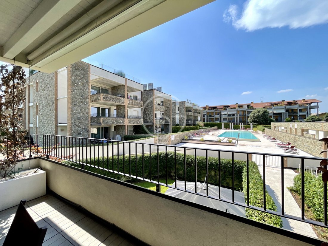 Apartment in Rivoltella, Desenzano del Garda, Lombardy 4 - 17941308