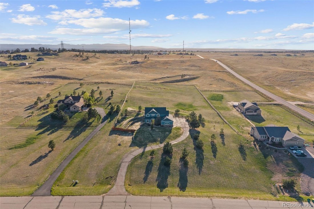 House in Elizabeth, Colorado, United States 3 - 17938942