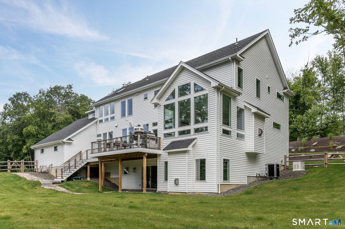 House in Southbury, Connecticut, United States 3 - 17945191
