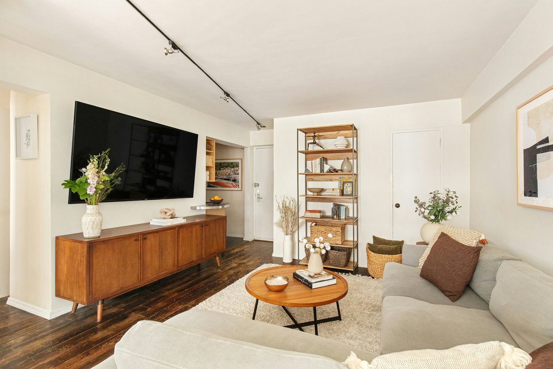 Co Op in New York, New York, United States 2 - 17748582