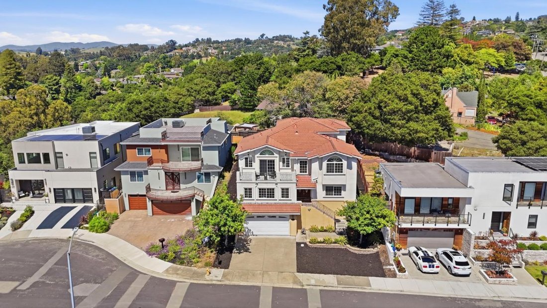 House in Hayward, California, United States 5 - 17938042