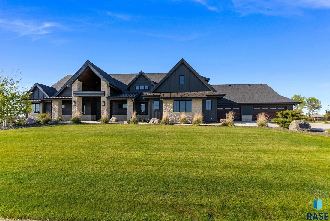 House in Harrisburg, South Dakota, United States 1 - 17938444