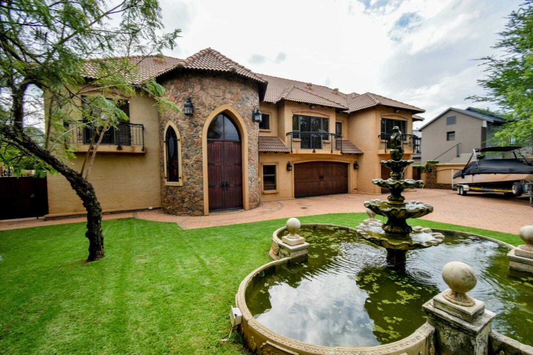 House in City of Tshwane Metropolitan Municipality, Gauteng, South Africa 3 - 17938448