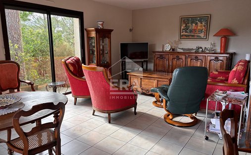 Chateau With Outbuilding And Private Beach In Provence