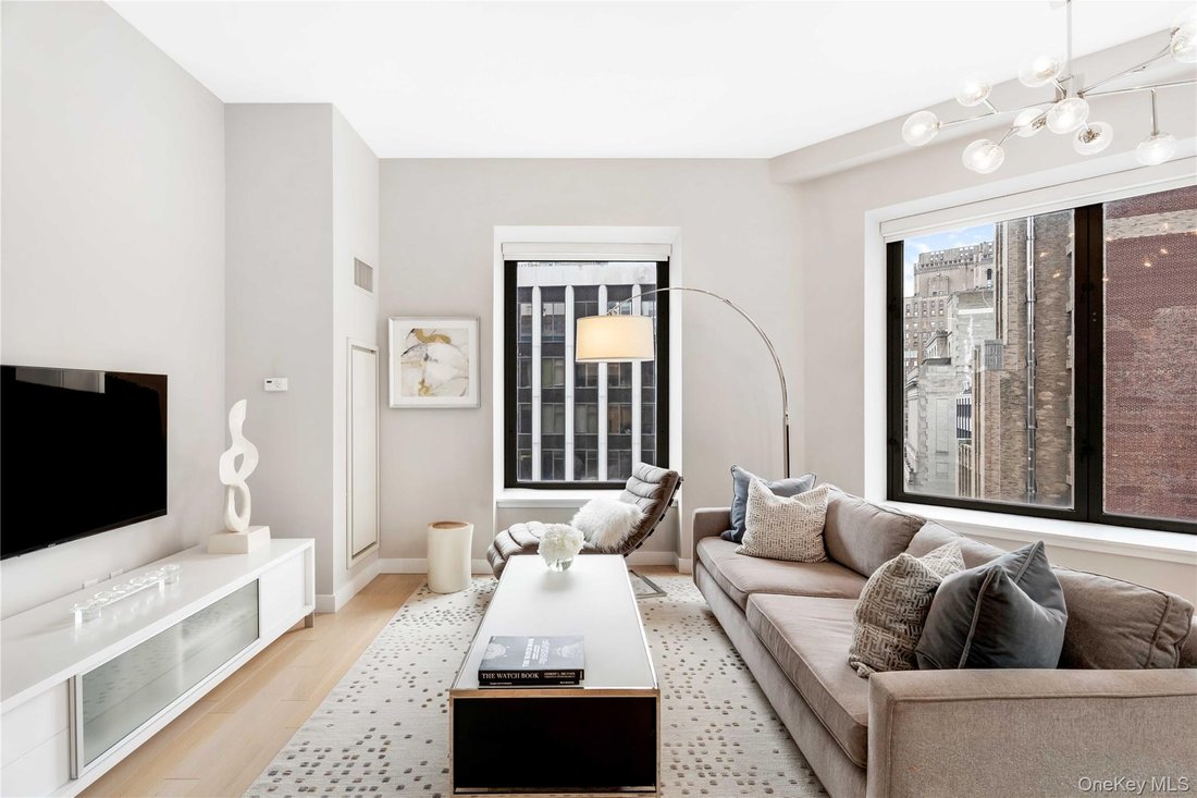 Condo in New York, New York, United States 2 - 17940485