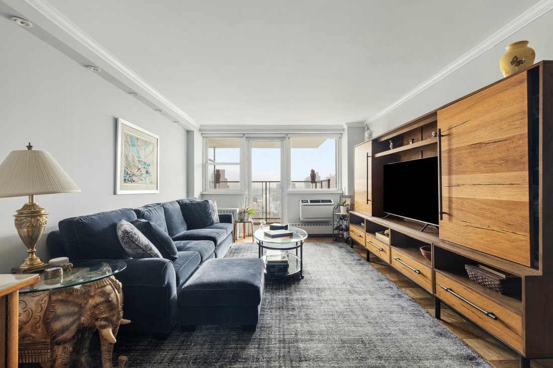 Co Op in New York, New York, United States 1 - 17916939