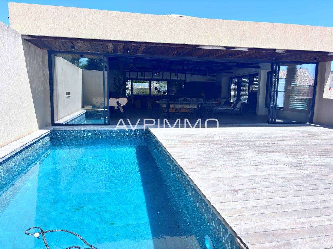 Villa in Bandol, Provence-Alpes-Côte d'Azur, France 2 - 17360197