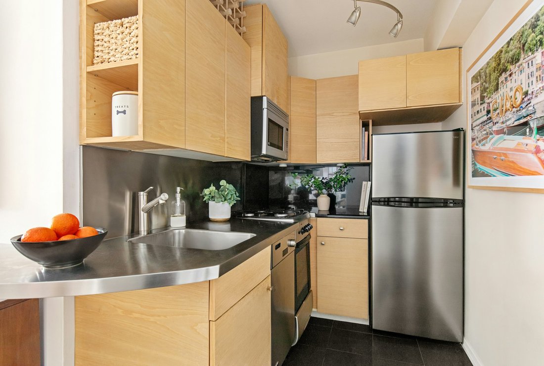 Co Op in New York, New York, United States 5 - 17748582