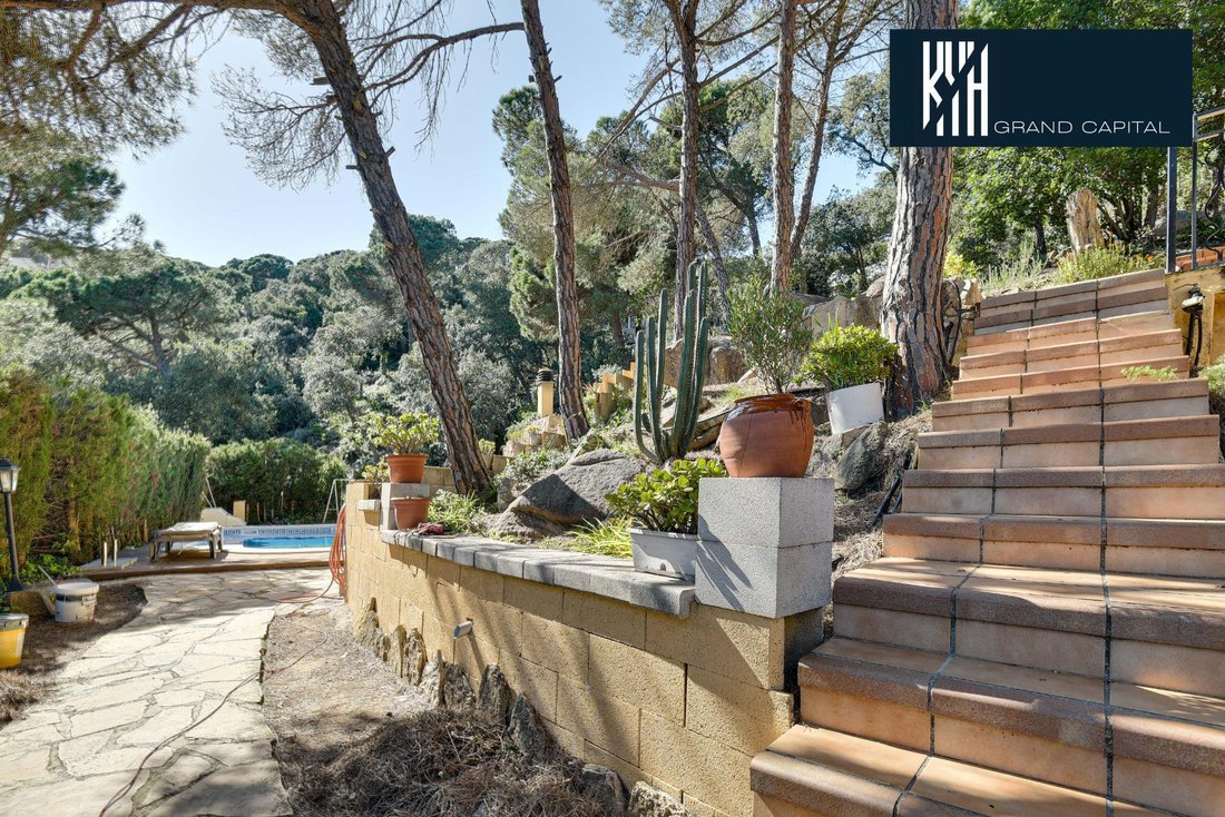 Villa in Lloret de Mar, Catalonia, Spain 3 - 17567245