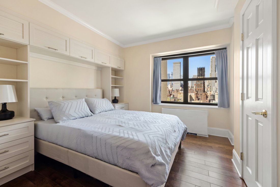 Co Op in New York, New York, United States 4 - 17687278