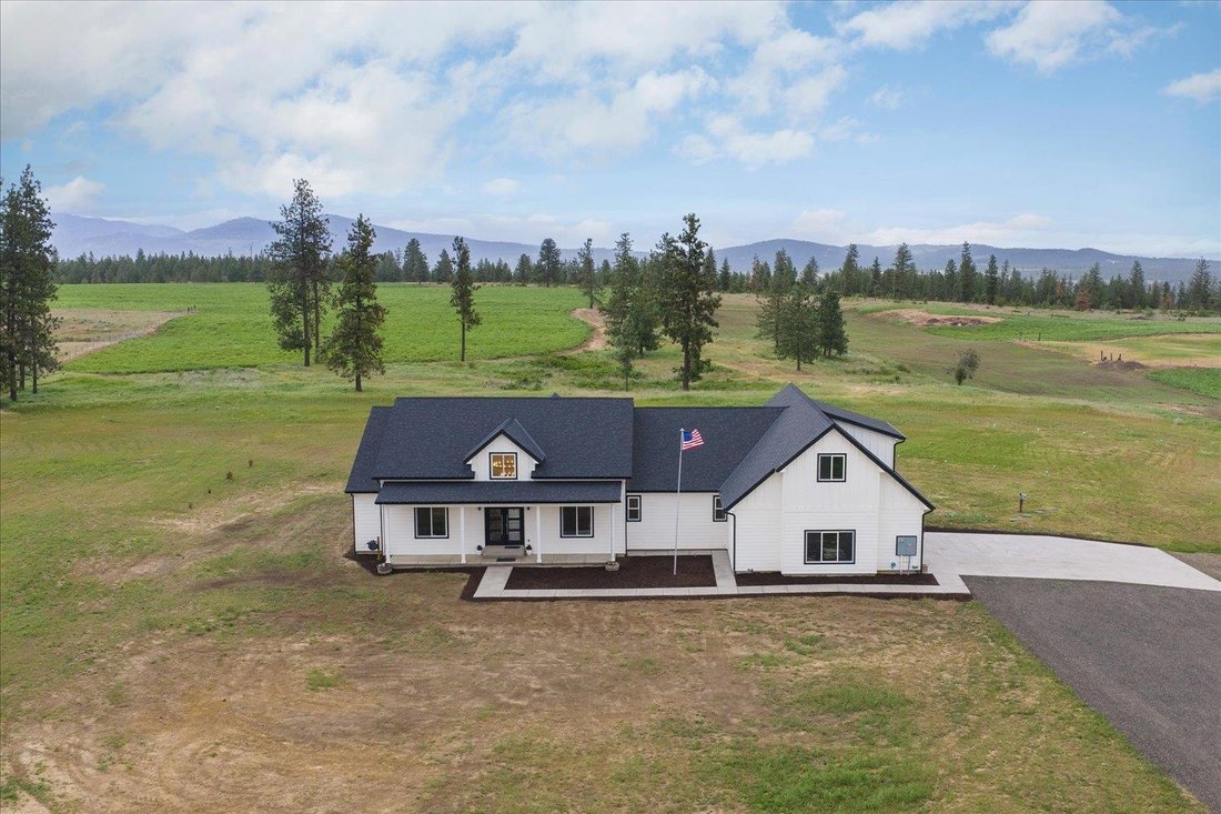 House in Nine Mile Falls, Washington, United States 3 - 17939855