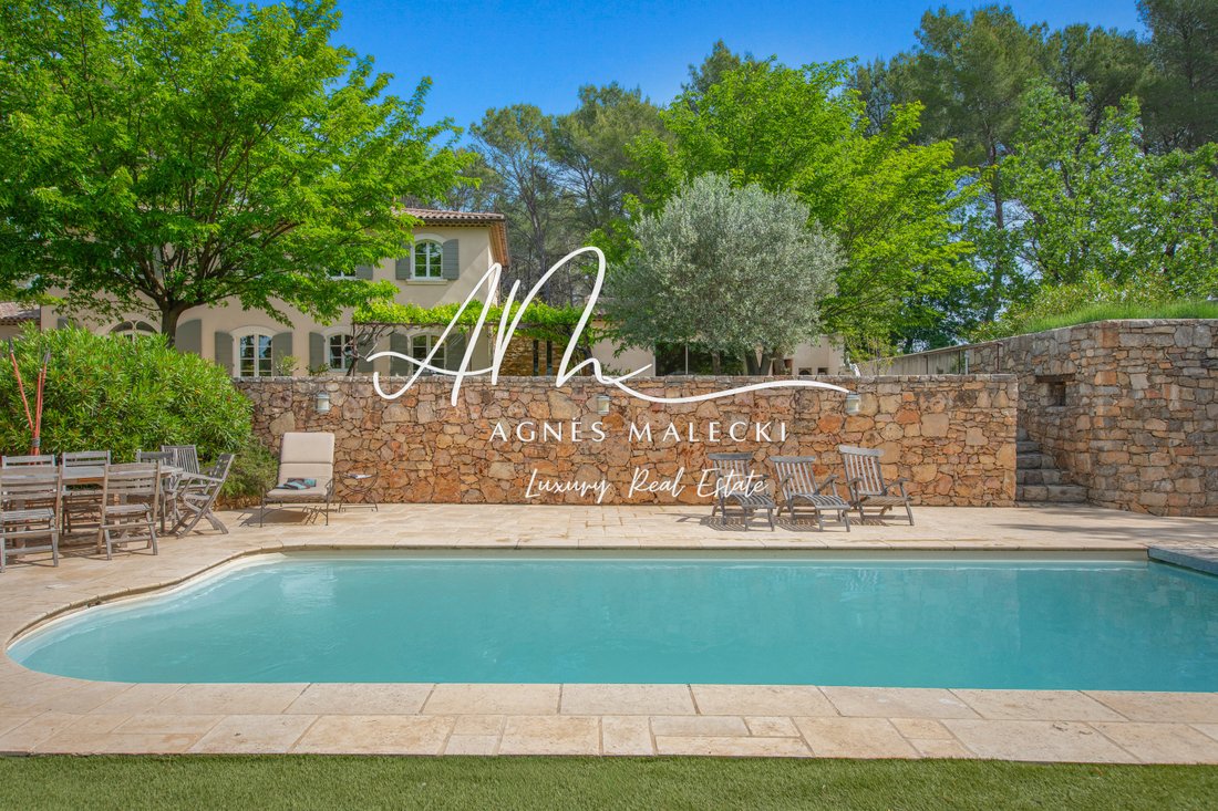 Estate in Trans-en-Provence, Provence-Alpes-Côte d'Azur, France 3 - 16132221