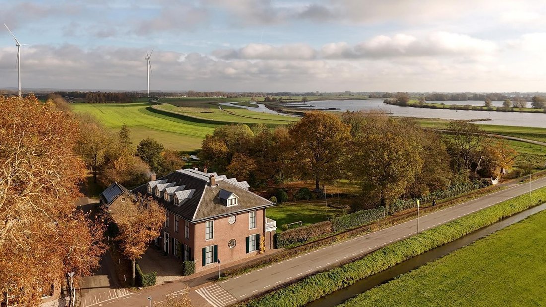 Villa in Schalkwijk, Utrecht, Netherlands 2 - 17938381