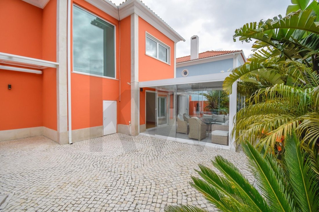 Townhouse in Alcabideche, Lisbon, Portugal 4 - 17937044