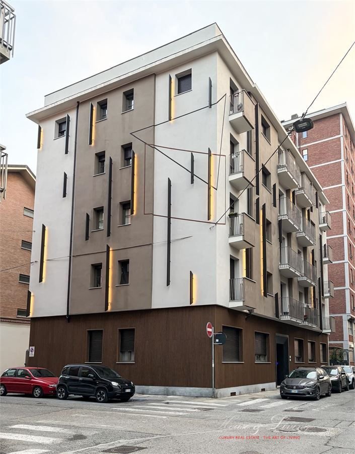 Penthouse in Saint Salvario, Turin, Piedmont 5 - 17940453