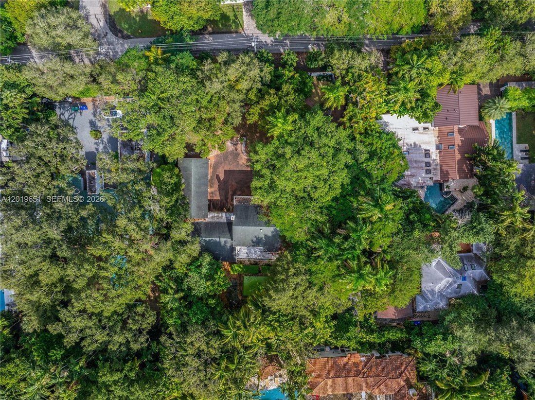 House in Miami, Florida, United States 1 - 17939655