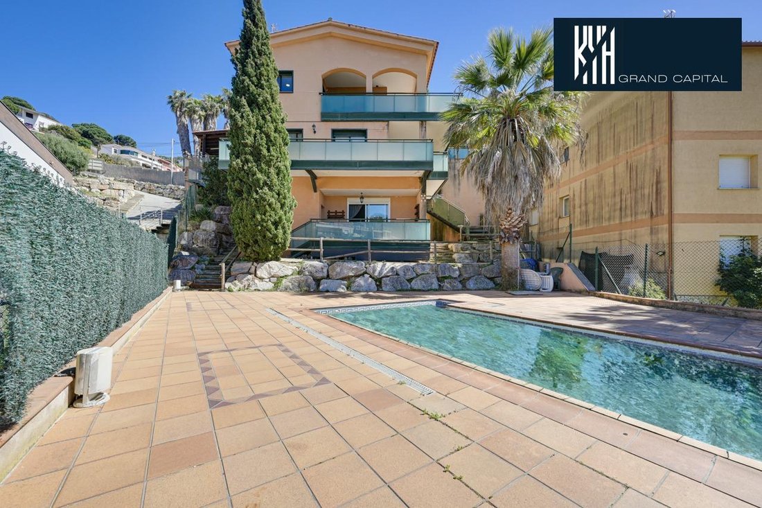 House in Lloret de Mar, Catalonia, Spain 2 - 17937197