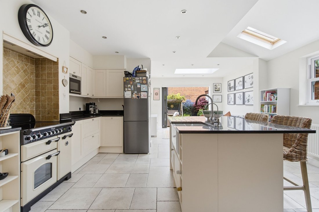 House in Ascot, England 3 - 17936941