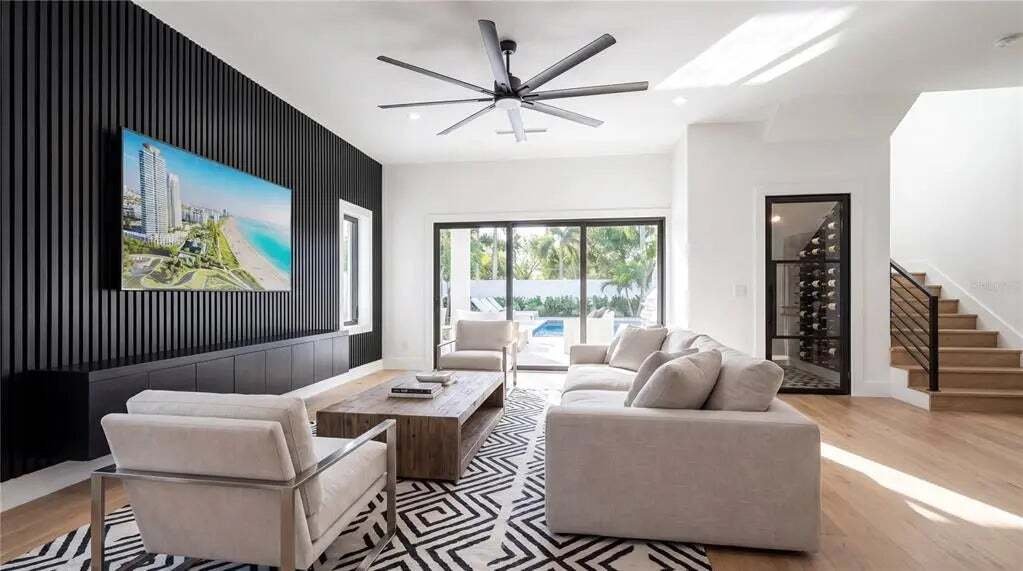 House in Tampa, Florida, United States 3 - 17945116