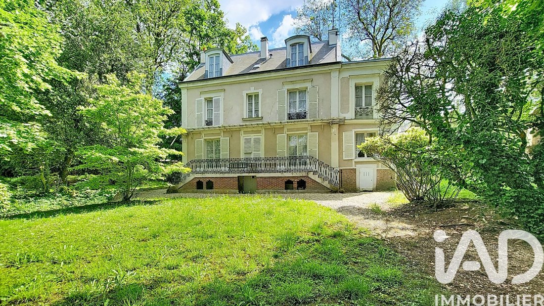 House in Les bords de l'Yerres, Brunoy, France 3 - 17944237