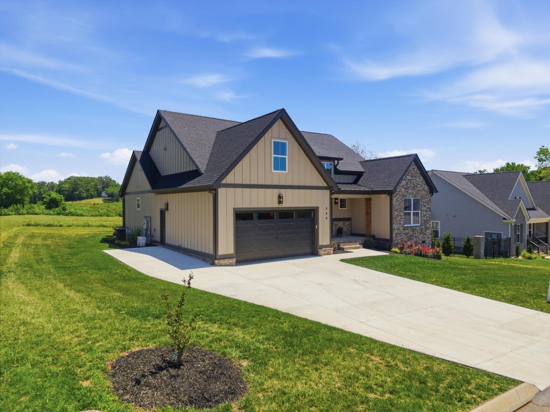 House in South Pittsburg, Tennessee, United States 5 - 17944803