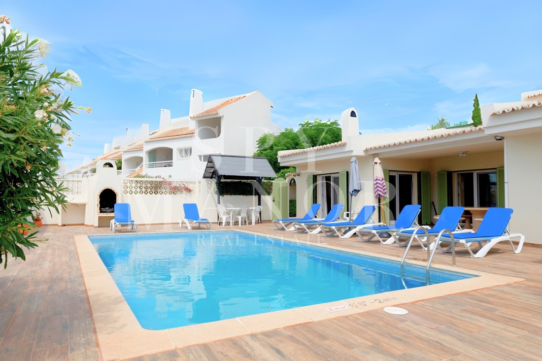 Villa in Carvoeiro, Algarve, Portugal 2 - 17937840