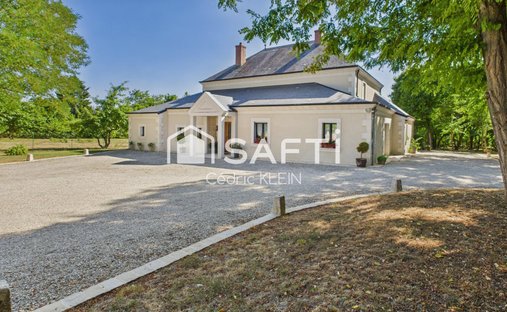 House in Buzancais, Centre-Val de Loire, France 1