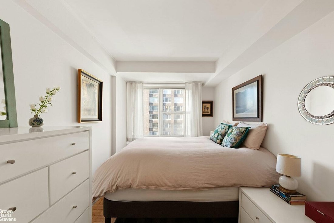 Condo in New York, New York, United States 4 - 16786856