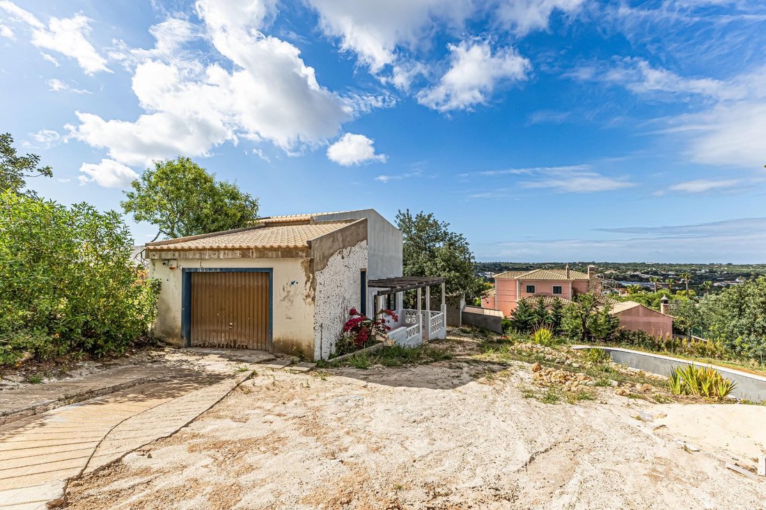 Villa in Loule (Sao Clemente), Algarve, Portugal 4 - 17937636
