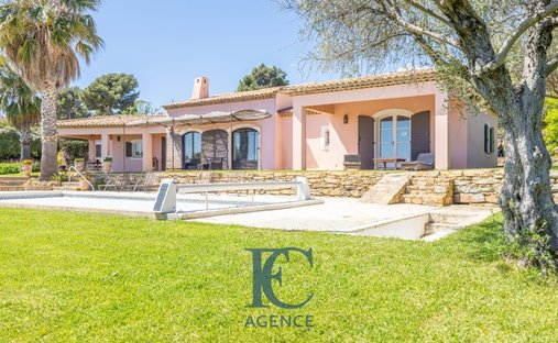 Maison à La Cadière-d'Azur, Provence-Alpes-Côte d'Azur, France 1