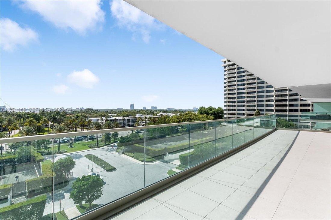 Condo in Bal Harbour, Florida, United States 4 - 16637445