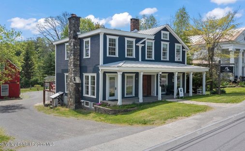 Hillsdale, New York, United States 1