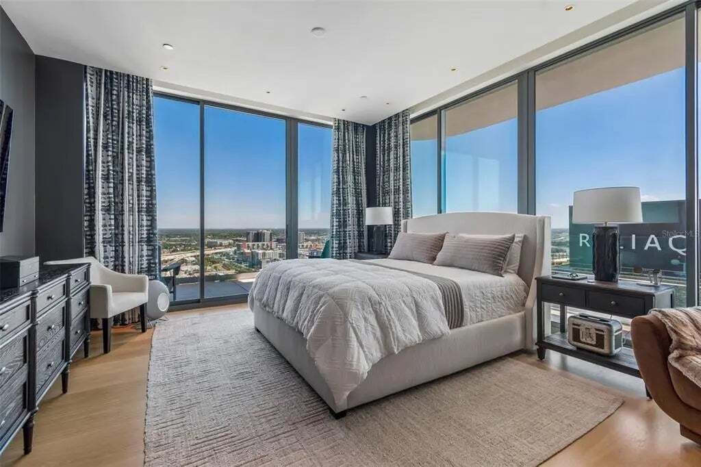 House in Tampa, Florida, United States 4 - 17945118