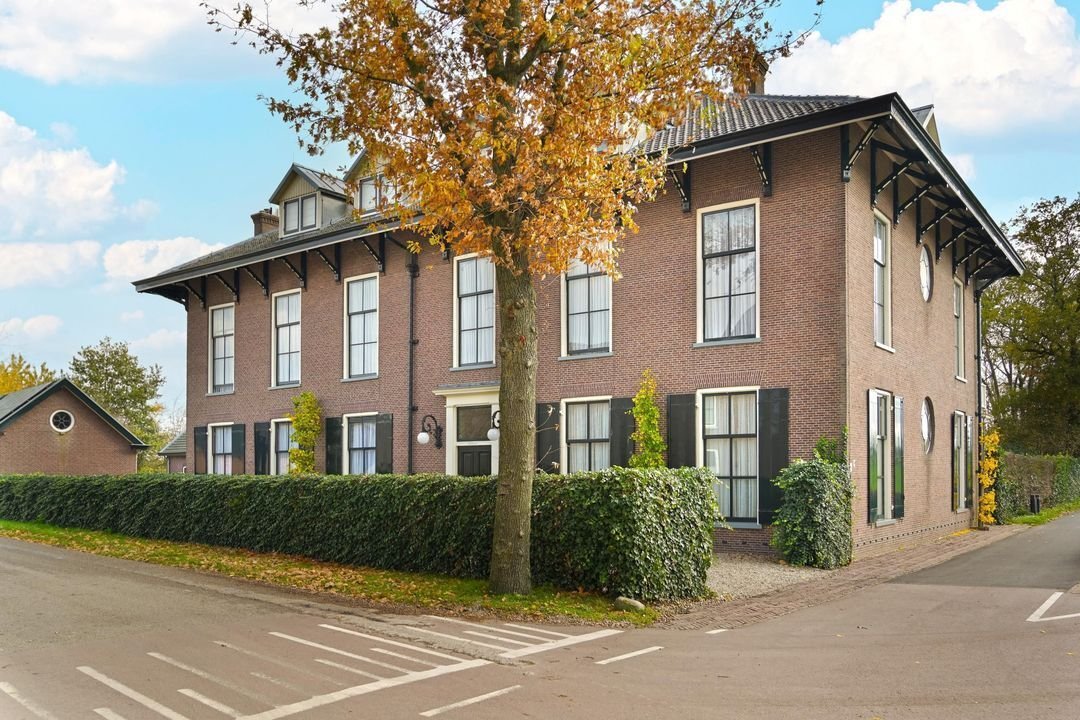 Villa in Schalkwijk, Utrecht, Netherlands 3 - 17938381