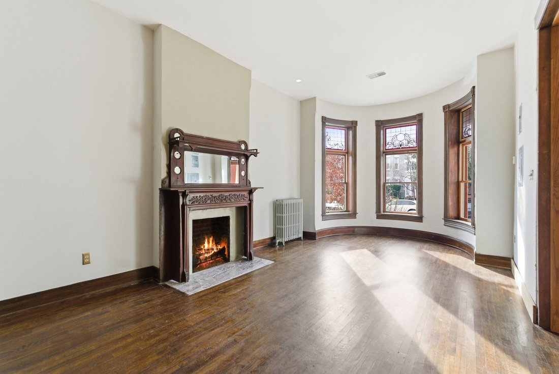 House in Washington, District of Columbia, United States 5 - 17945183