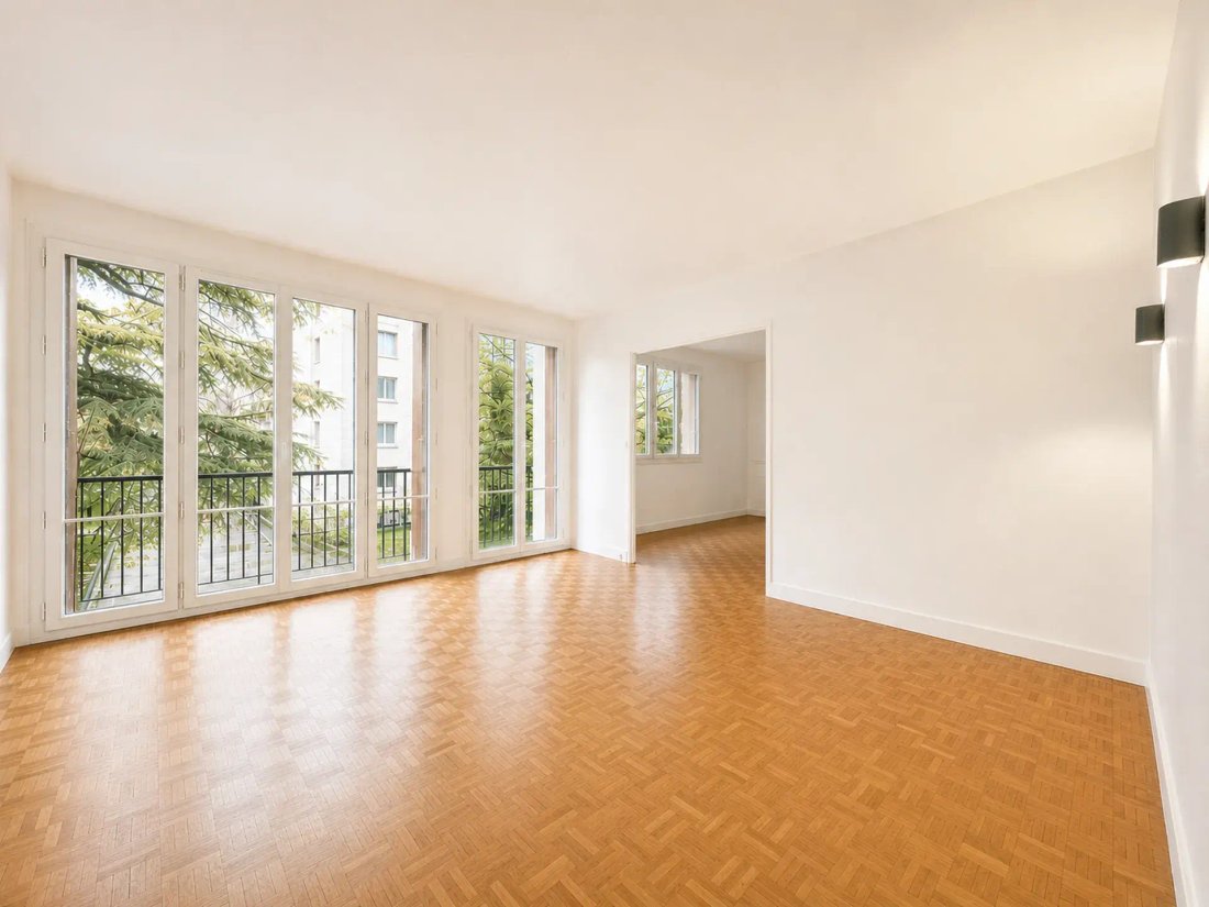 Apartment in Forêt, Saint-Germain-en-Laye, France 1 - 16766642