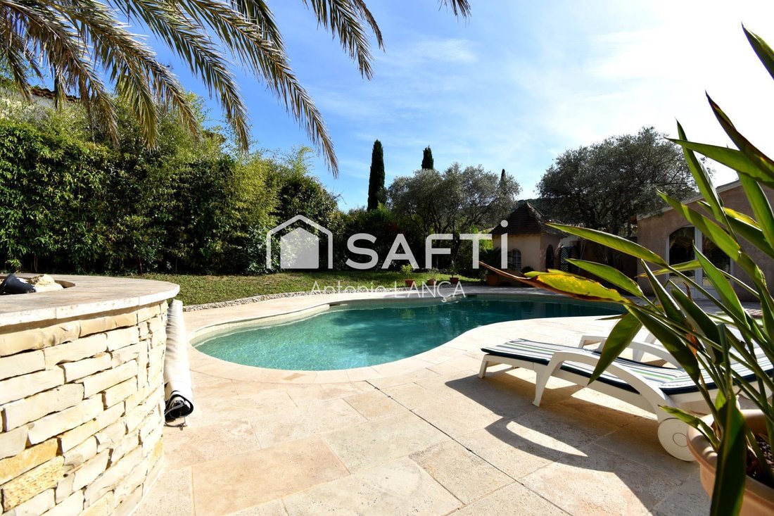 House in Ventabren, Provence-Alpes-Côte d'Azur, France 1 - 17943245