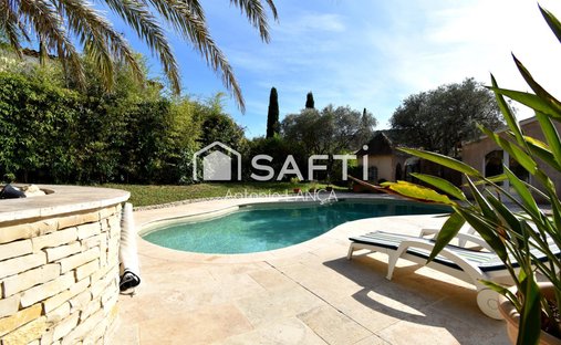 House in Ventabren, Provence-Alpes-Côte d'Azur, France 1