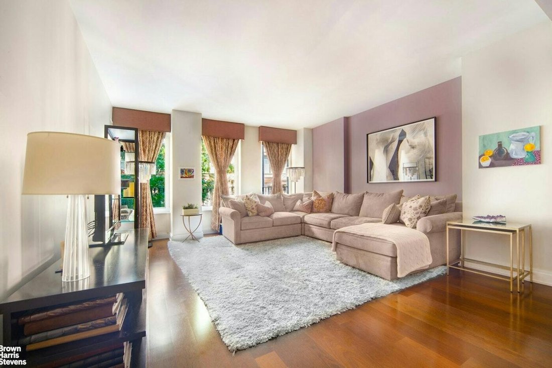 Condo in New York, New York, United States 1 - 16746990